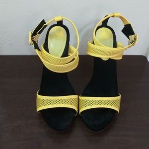 Liliana High Heel. Peep Toe Shoe